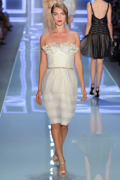 Look 31